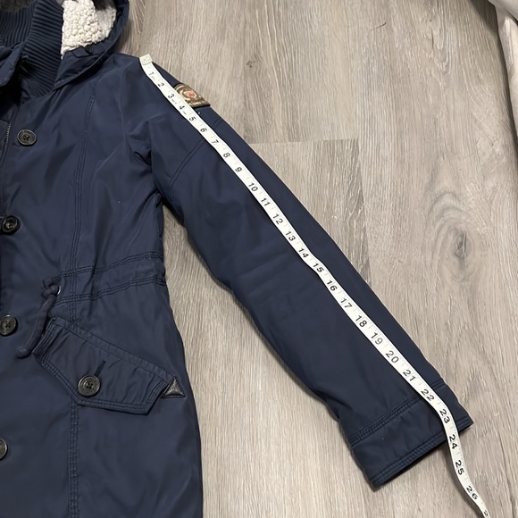 Abercrombie and Fitch coat . Size XS - Picture 8 of 9